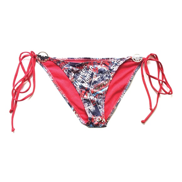 Wonder Woman Comic Print Bikini Bottom - Picture 1 of 3